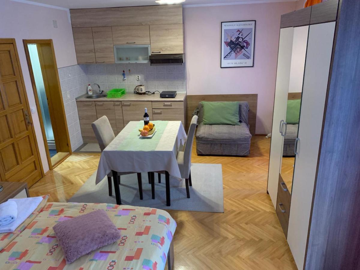 Apartmani Micic Vrnjačka Banja Eksteriør bilde